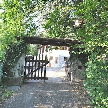 Ca' Del Bosco Holiday Apartment San Zeno di Montagna